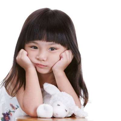Nuôi con nửa tây nửa ta, mẹ điên đầu con chẳng giống ai 3