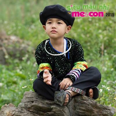 Ngắm hai cậu bé có tạo hình độc đáo trong trang phục thổ cẩm dân tộc 10