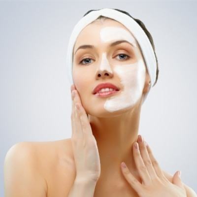 Tự làm mặt nạ xóa vết đồi mồi trên da 3