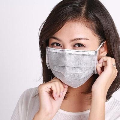 Dùng khẩu trang không đúng cách là bạn đang tự hại mình 3