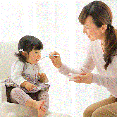 4 thực phẩm "chống chỉ định" cho bé ăn khi đang uống thuốc 3