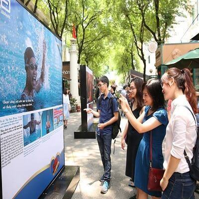 Ra Mắt Triển Lãm Ảnh Ghi Lại Hành Trình Thực Hiện Ước Mơ Của Người Lớn Tuổi Việt Nam 4