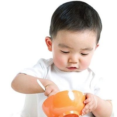 Bé mới tập ăn cơm lên thực đơn như thế nào cho đầy đủ dưỡng chất? 3