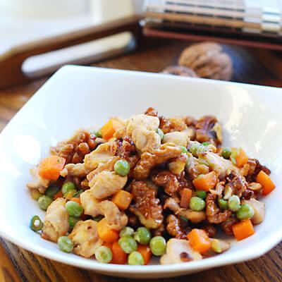 Thịt gà xào quả óc chó ngon cơm bổ dưỡng cho mẹ bầu 14