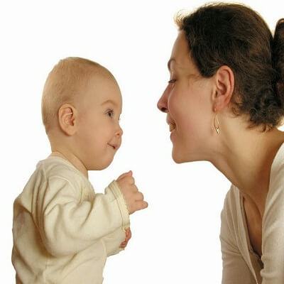Muốn con nhanh biết nói ba mẹ đừng bỏ qua 4 điều này 3