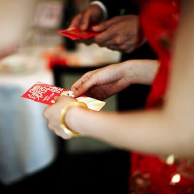 Lì xì ngày Tết và bài học về chuyện dạy con 3