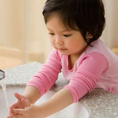 Trẻ em cũng dễ bị viêm âm đạo nếu mắc phải giun kim 3