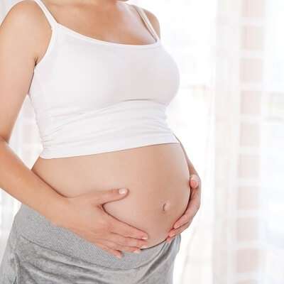 Hiểu biết về phù và sỏi thận trong giai đoạn thai kỳ 3