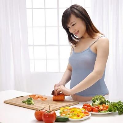 2 món ăn dễ làm giúp mẹ lợi sữa sau sinh 13