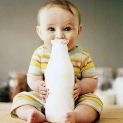 11 dấu hiệu cần đổi sữa cho con ngay 3