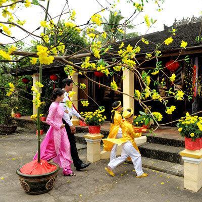 Trăm nỗi Tết quê người 3