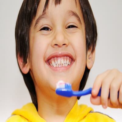 Đừng lơ là việc bảo vệ sức khỏe răng miệng cho trẻ, mẹ nha! 3