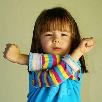 Nuông chiều quá mức, con cưng chậm nói 3