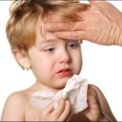 Phải làm sao khi con bị tắc lệ đạo bẩm sinh? 3