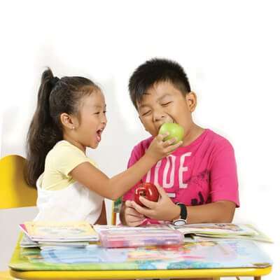 Làm sao để dạy con biết nhường nhịn người khác 13
