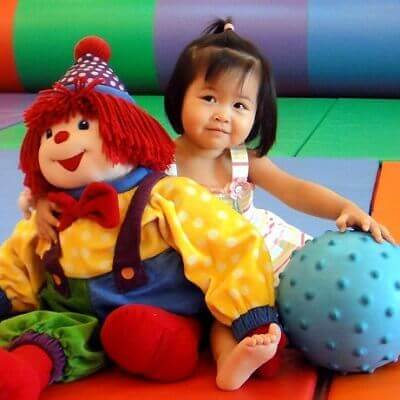 Con tôi chỉ thích chơi một mình 8