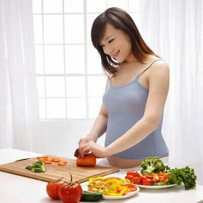 Phòng tránh ngộ độc thực phẩm mùa hè cho bầu phải nhớ những điều này 3
