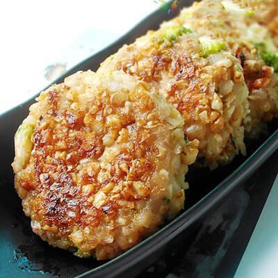Bánh khoai tây hạt óc chó chiên thơm ngon giàu dinh dưỡng cho bữa sáng đủ chất 11