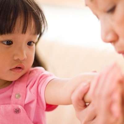 7 bí quyết giúp con hết thâm, sẹo do muỗi đốt 5