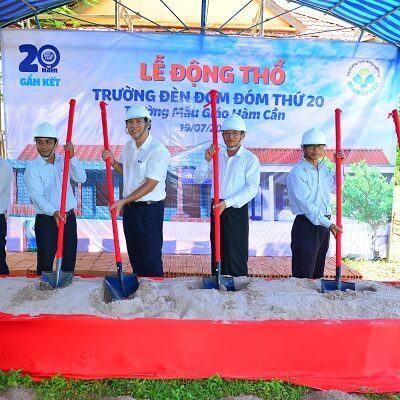 Nhãn hàng Cô Gái Hà Lan khởi công xây dựng trường đèn đom đóm thứ 20 4