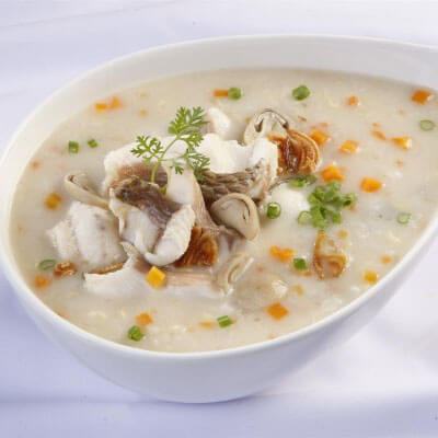 3 món cháo trị mồ hôi trộm cho bé ngày hè 3