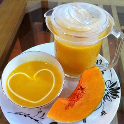 Cách làm sữa bí đỏ bổ dưỡng giúp bé gầy tăng cân nhanh 11