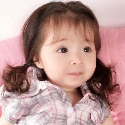 Con gái Elly Trần lại gây thương nhớ với mái tóc dài cột hai bên 17