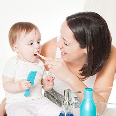 Cách chăm sóc răng miệng đúng cách cho bé yêu 3