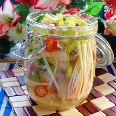 Chân gà ngâm sả ớt cực ngon 12