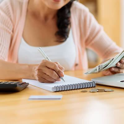 Trắc nghiệm vui: Bạn có biết cách bảo vệ túi tiền? 4