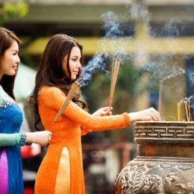 Đi lễ chùa cầu lộc đầu năm phải kiêng kị làm 15 điều này 7