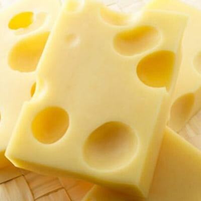 Những công dụng tuyệt vời của phô mai đối với sức khỏe và sắc đẹp 3
