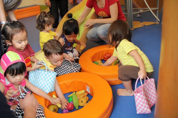 Con tôi chỉ thích chơi một mình 40 Con tôi chỉ thích chơi một mình 12