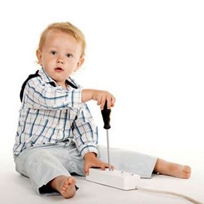 Mọi kỹ năng sử dụng điện an toàn bố mẹ cần dạy con khi còn nhỏ 4