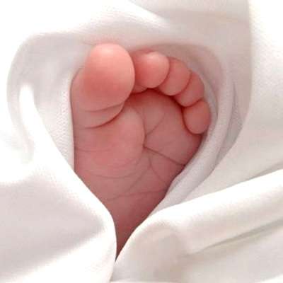 Ngày nào cũng "gần", sao vẫn không có em bé? 1