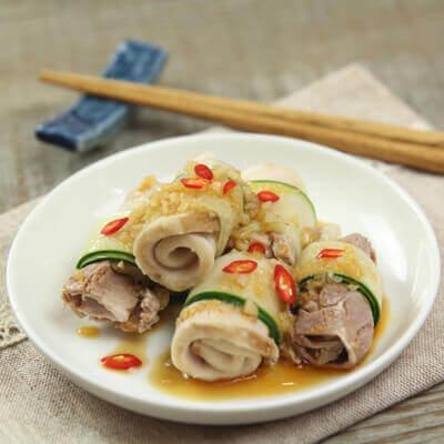 Dưa leo cuộn thịt heo luộc sốt tỏi thơm ngọt tự nhiên nhìn là muốn ăn 18