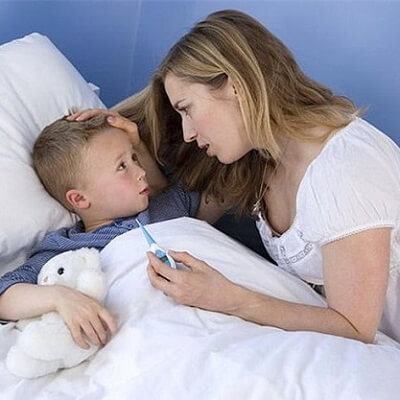 Nghe bác sĩ mách cách trị 3 loại bệnh thường gặp trong mùa mưa cho bé 6