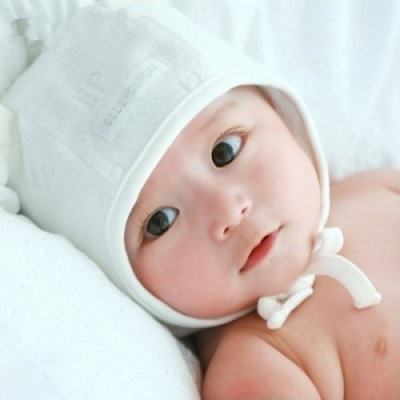 Sự phát triển và chế độ dinh dưỡng của bé trong năm đầu đời 8