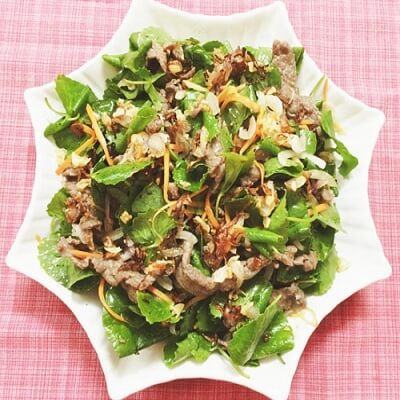 Bữa cơm ngày nóng nhẹ tênh nhờ món gỏi rau má thịt bò 3