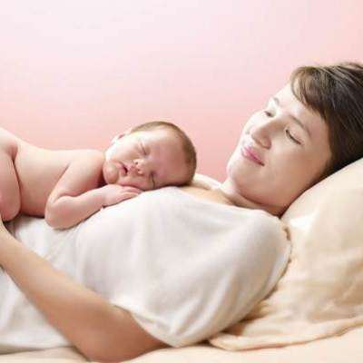 Thủ phạm chính gây hăm da ở trẻ sơ sinh - Truyền hình làm mẹ 7