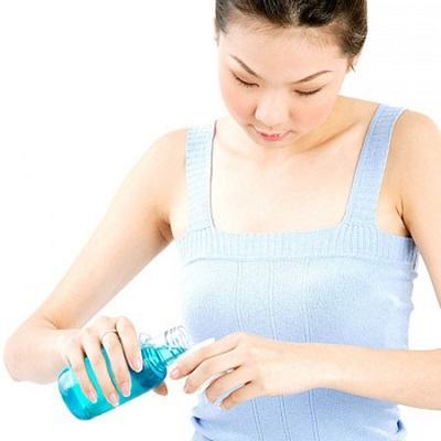 Nước súc miệng không chỉ làm sạch miệng mà còn nhiều công dụng khác nữa 3