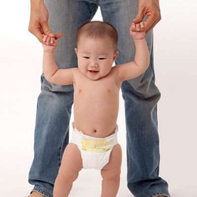 Chồng cho vợ ra rìa sau khi có con 3