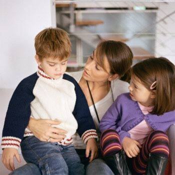 Làm thế nào để bé trở thành một người anh người chị tốt? 6