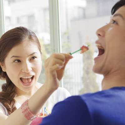 Làm sao đối phó với kẻ tán tỉnh chồng? 1