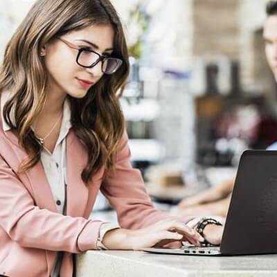 Áp lực công việc - trở lực không thể cản bước những người tiến thủ! 5