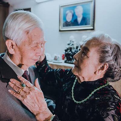 Bộ ảnh tình yêu của ông bà U90 khiến ngàn người cảm động 18