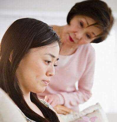Sui gia gây chiến khi chăm đẻ 5