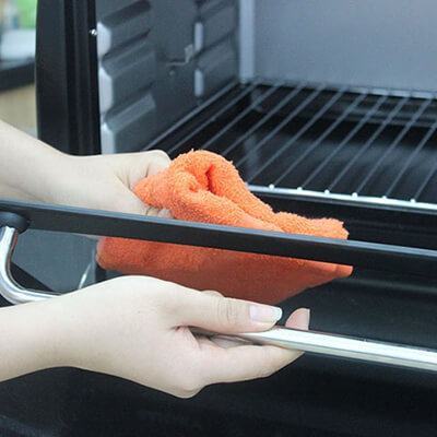 Bí quyết vệ sinh lò nướng vừa nhanh, vừa hiệu quả 6