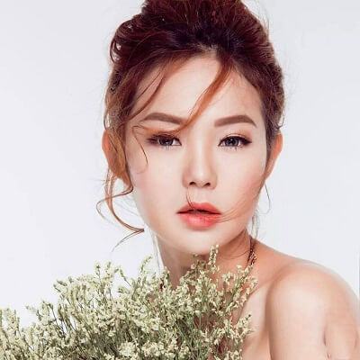 Chỉ 3 bước đơn giản, các nàng sẽ có ngay đôi môi trái tim như ý 4