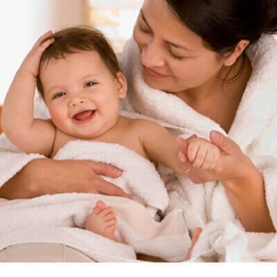 Nghị lực sống phi thường của em bé sinh non nặng 700gr 3